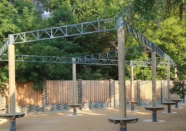 Терраса из металлоконструкций под ключ, проектирование, изготовление и монтаж от СтальСтрой-Мрс